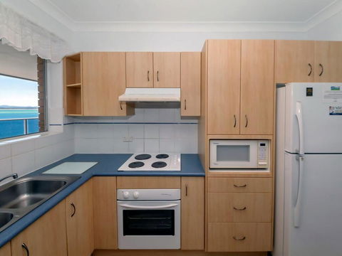 12 'Kiah', 53 Victoria Pde - Panoramic Water Views In The Heart Of Nelson Bay - Accommodation Australia 1