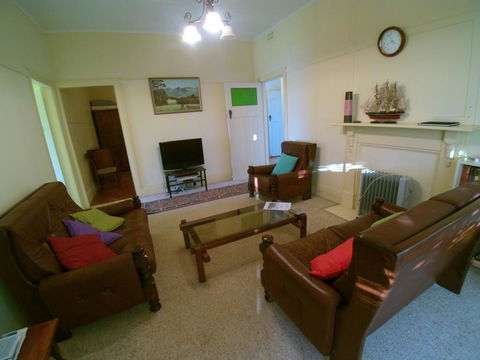 12 Bluewater Drive - Accommodation Australia 3