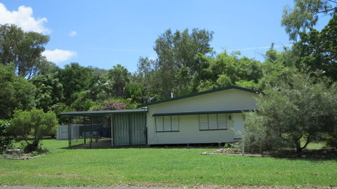 12 Wansfell Street Picnic Bay - Accommodation Australia 0