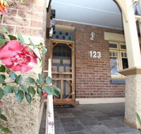 123 Hill St Heart of Orange Double Brick - Australia Shopping