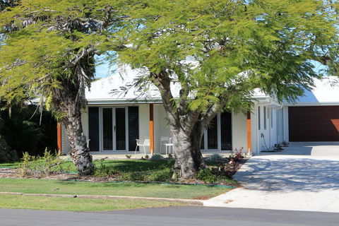 12th Tee BnB - Accommodation Australia 0