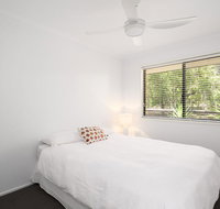 13 Orania Court Rainbow Shores - Pool sleeps 8 air conditioning fire pit - Accommodation Australia