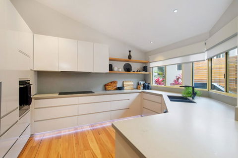 131 Pacific Drive, Port Macquarie - Accommodation Australia 3