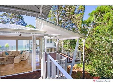 14 Little Cove Road - Australia Shopping 0