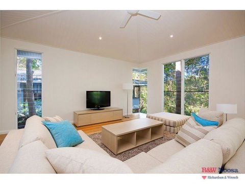 14 Little Cove Road - Australia Shopping 2
