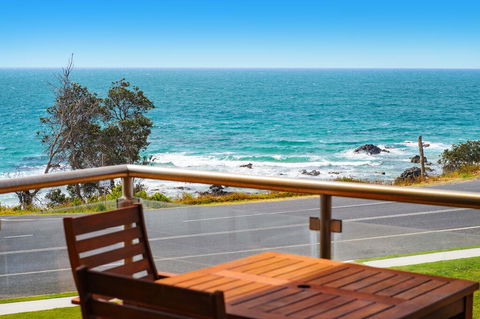 15 Beachpark Apartments - Accommodation Australia 3