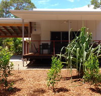 15 Esprit Drive - Rainbow Shores Gorgeous Modern Beach House - Accommodation Australia