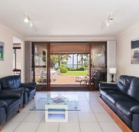 16 'The Moorings' 4 Cromarty Road - Waterfront property with Pool  Air conditioning - Accommodation Australia