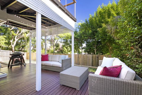 16 The Quarterdeck - Australia Shopping 1