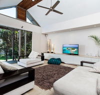18A Childe Street Belongil Beach - Belongil Beach Pavilion House - Accommodation Australia