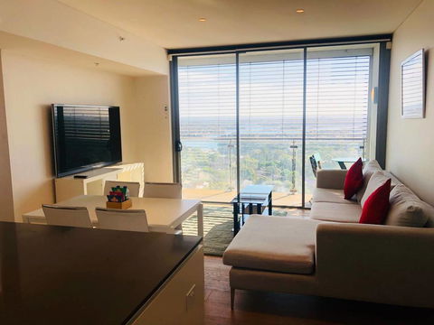 1Bed 1Study Apt With City View &NEW YEAR Firework - Accommodation Australia 1