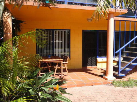 2 'Copacabana', 61 Sandy Point Road - Cute Unit With Water Views From The Balcony - Local Tourism 1