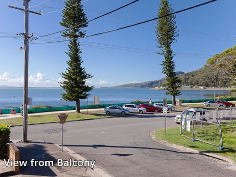 2 'Shoal Towers', 11 Shoal Bay Rd - Across The Road To Beautiful Shoal Bay Beach - Accommodation Australia 2