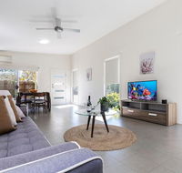 2 Bedroom w/Parking Near Central Cessnock - Accommodation Australia