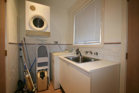 2 Munyang Street, Jindabyne - Local Tourism 1