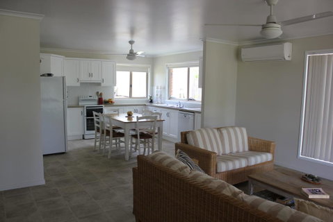 2/51 Carlo Road - Rainbow Beach - Accommodation Australia 1