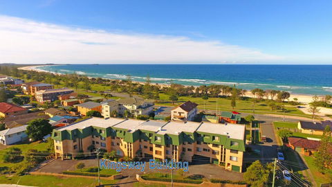 20 Kingsway 3 Bedroom Holiday Apartment - Local Tourism 1