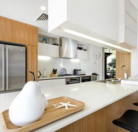 2115 Viridian - Local Tourism