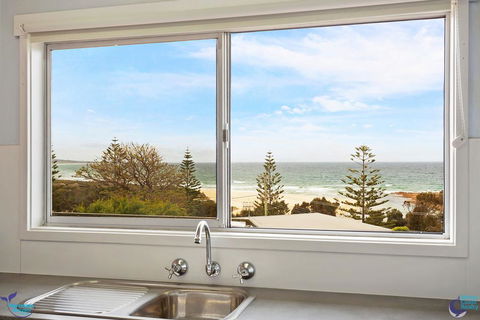 22 Dulling Street - Beach House - Accommodation Australia 3