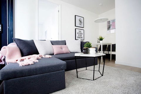 25, Empire, 1Br1Bth, Pinkytoffee, MelCen CBD, FreeTram,  - Local Tourism 1