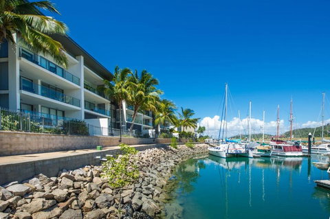 Blue On Blue Apartment 316 - Accommodation Australia 1