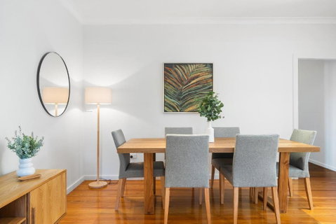Bright 3-Bed With Garden By Banks Street Reserve - Accommodation Australia 1