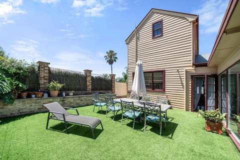 Charming House In Woolwich - Australia Shopping 0