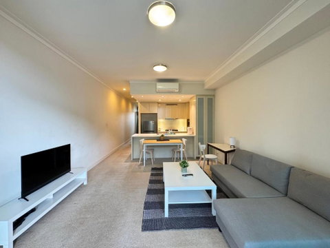 Cozy Stylish Home In Rhodes - Accommodation Australia 1
