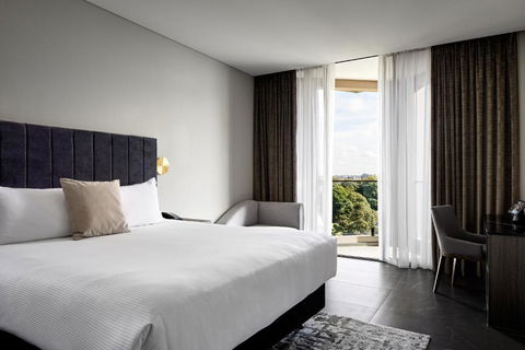 Crowne Plaza Sydney Burwood, An IHG Hotel - Australia Shopping 4