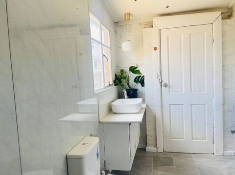 D133 St Alban Station Stay - Accommodation Australia 1