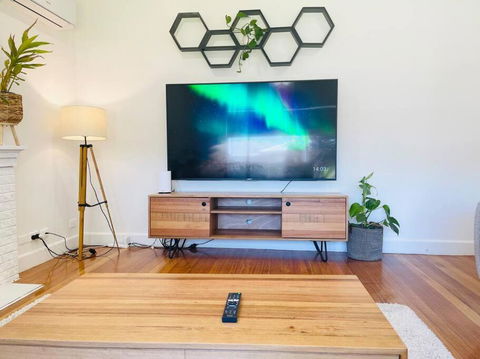 D133 St Alban Station Stay - Accommodation Australia 2