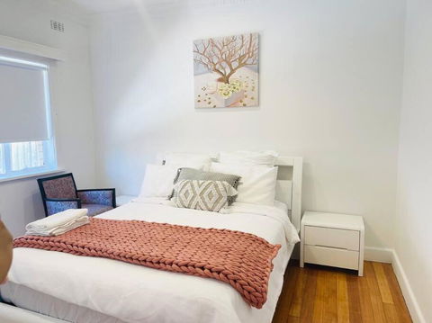 D133 St Alban Station Stay - Accommodation Australia 4