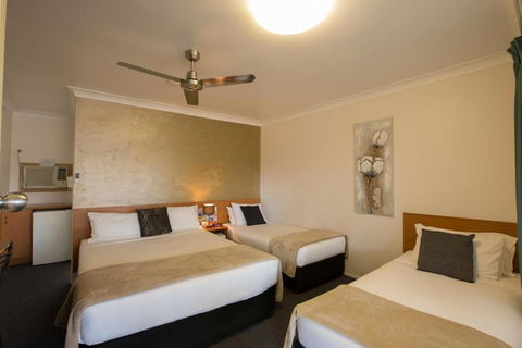 David Motor Inn - Accommodation Australia 2