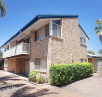 3 'Ambleside' 9 Shoal Bay Avenue - air con WIFI and close to the water and Shoal Bay shops - Accommodation Australia