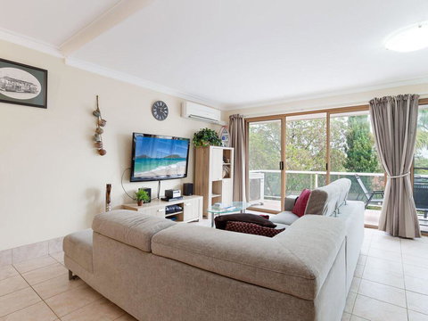 3 'Frangipani', 30 Leonard Avenue - Great Townhouse With Air Con - Local Tourism 3