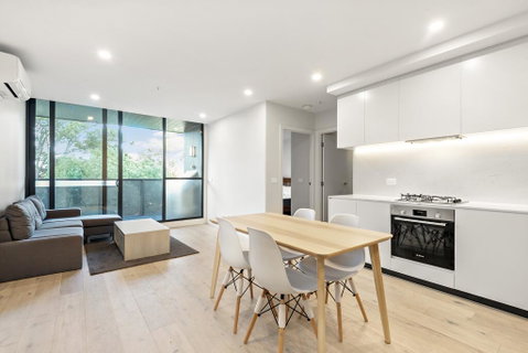 3 Bed Rooms Apartment Super Convenient Location - Accommodation Australia 1