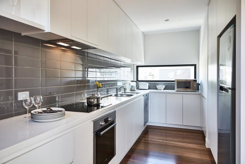 3-Bed House With Rooftop And Parking Near Yarra Park - Accommodation Australia 2