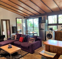 305 Montville - The Artist's Cottage - Australia Shopping