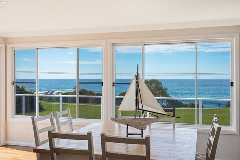 31 McMillan Crescent - Accommodation Australia 2