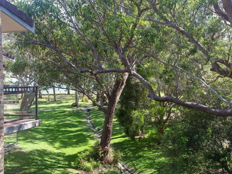 36 'Bay Parklands', 2 Gowrie Avenue - Close To The Water With Pool & Spa & Tennis Court - Accommodation Australia 0