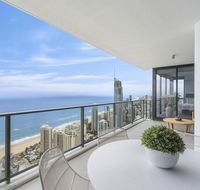 4 Bedroom Sub Penthouse Lvl 60 at Circle on Cavill - Accommodation Australia