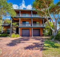 41 Carlo Circle - Rainbow Beach Huge Beach House With Room for Everyone - Accommodation Australia