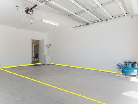 5 Bent Street - Huge House With Foxtel & Aircon - Accommodation Australia 1