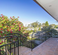 57 Carroll Ave Mollymook Beach - Relaxed Homely Retreat - Accommodation Australia