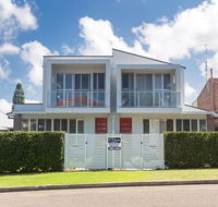 7 Judith Street - Stunning duplex with ducted air - Accommodation Australia