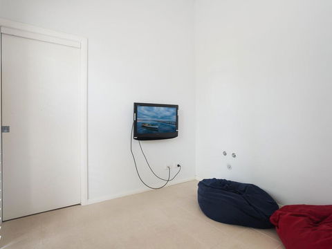 7a Judith Street - Stunning Duplex With Ducted Air Conditioning - Local Tourism 3
