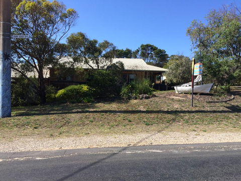 90 Mile Beachhouse&villas - Local Tourism 0