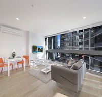 A Bright  Modern CBD Apt Next to Southern Cross - Local Tourism