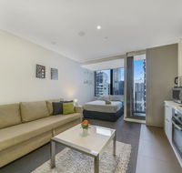 A Cozy  Comfy Studio Next to Southern Cross - Local Tourism
