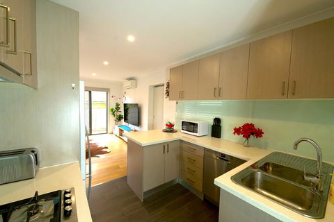 A Cozy 3BRM House At Doncaster - Accommodation Australia 1